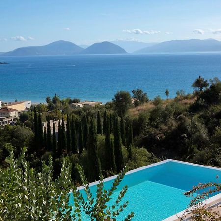 Anemos Luxury Villas 바실리키 외부 사진