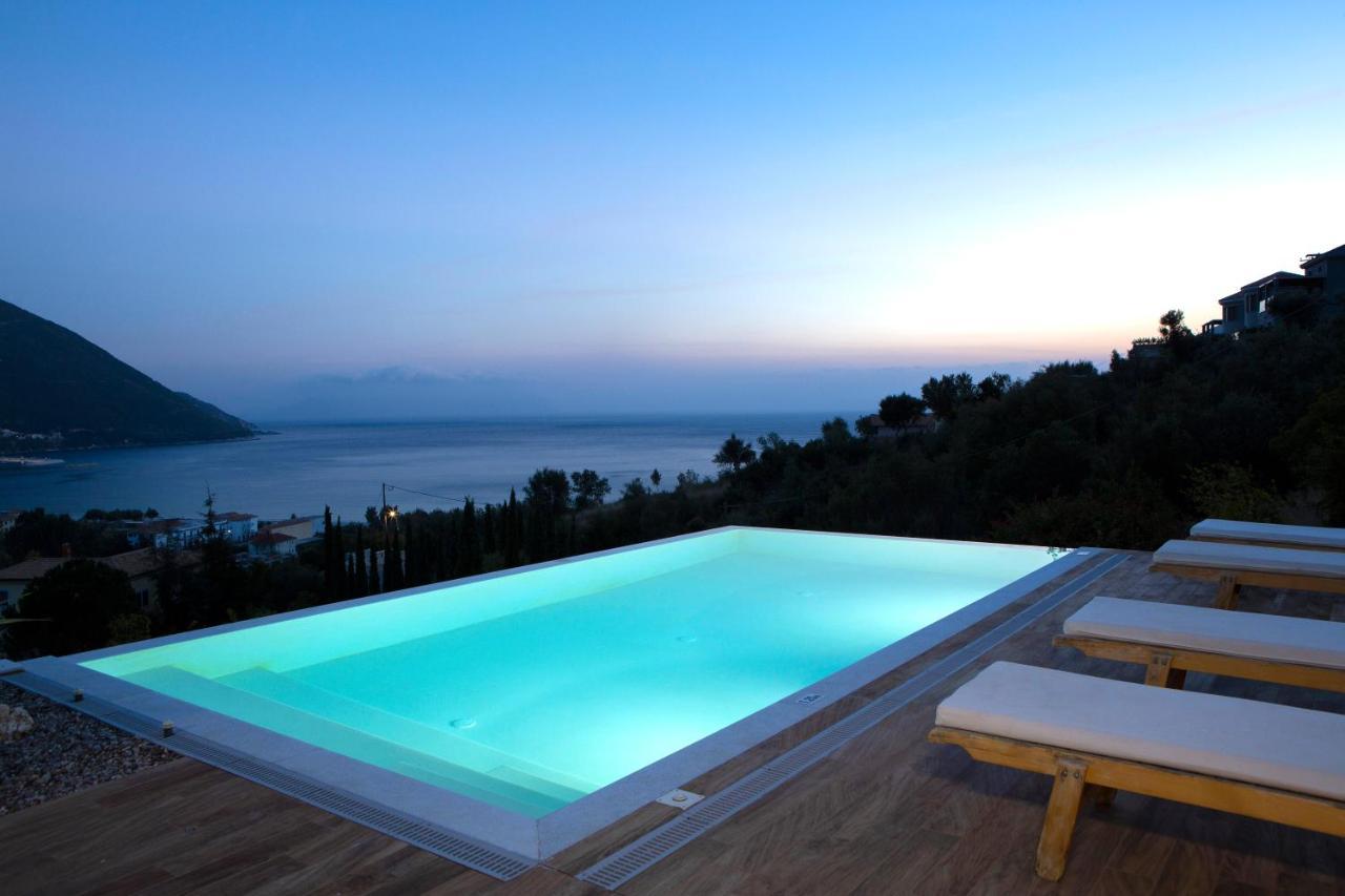 Anemos Luxury Villas 바실리키 외부 사진